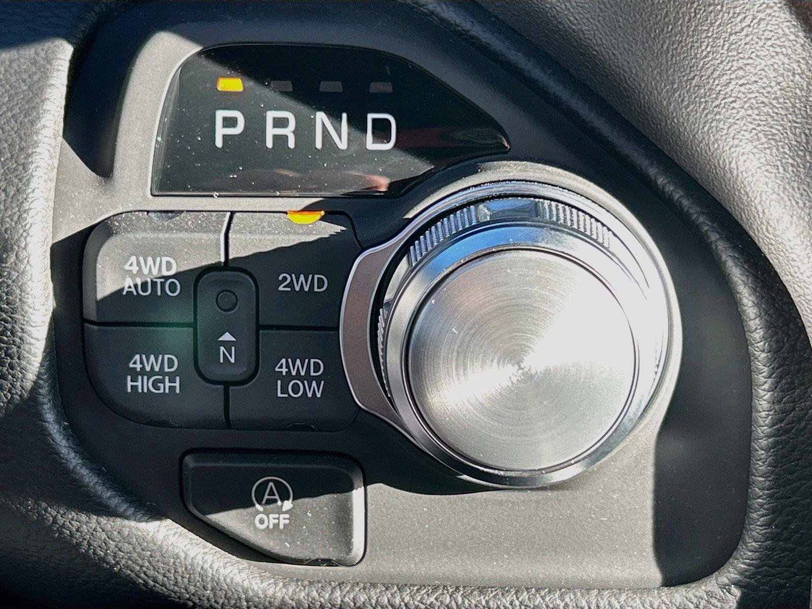 New 2026 RAM 1500 Laramie AWD/4WD image 27