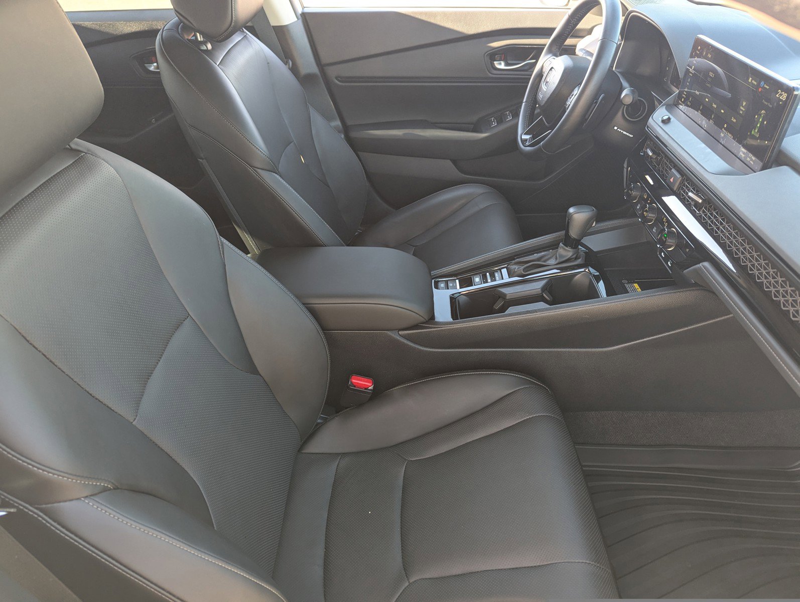 Used 2025 Honda Accord EX-L image 13