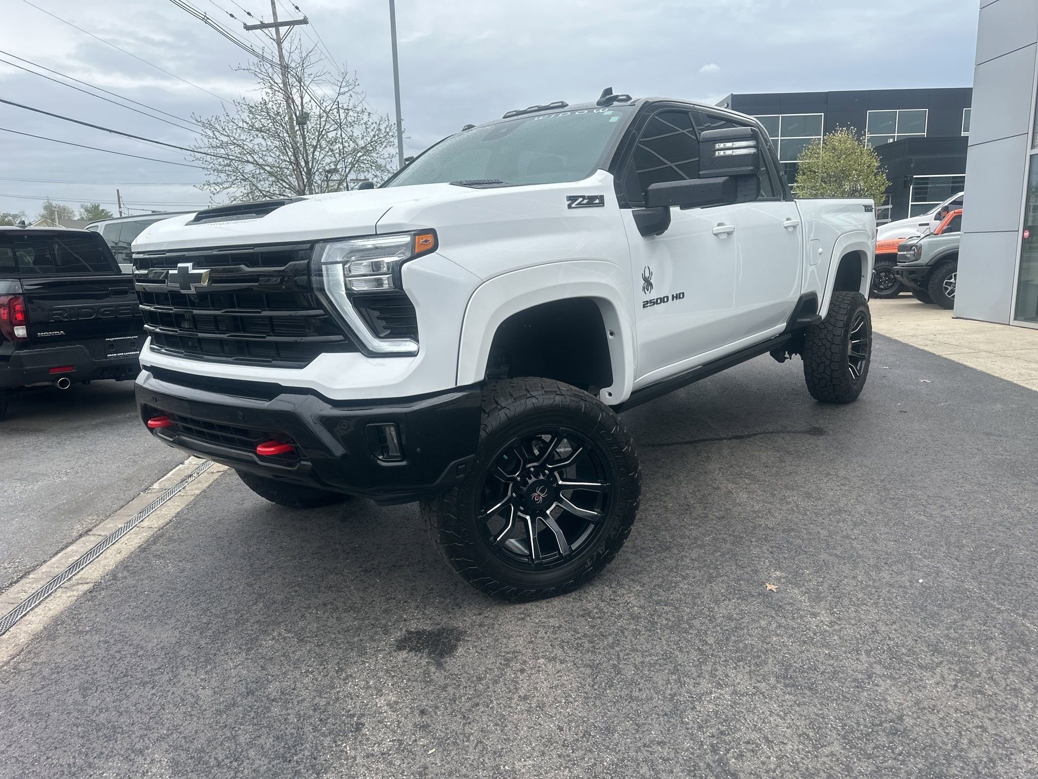 Used 2025 Chevrolet Silverado 2500 LTZ w/ Trail Boss Package image 10