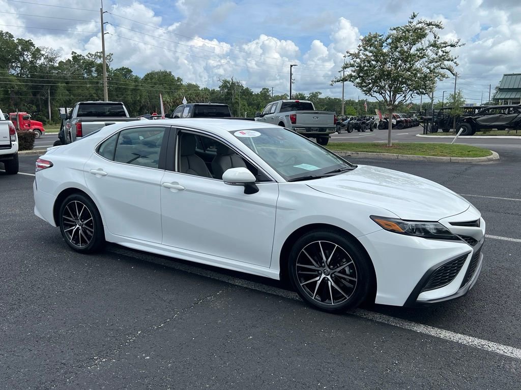 Certified 2023 Toyota Camry SE FWD image 7