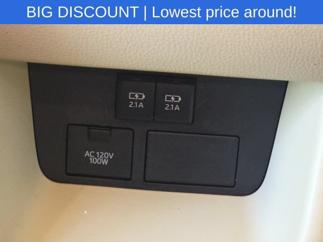 Used 2018 Toyota Highlander Limited FWD image 23