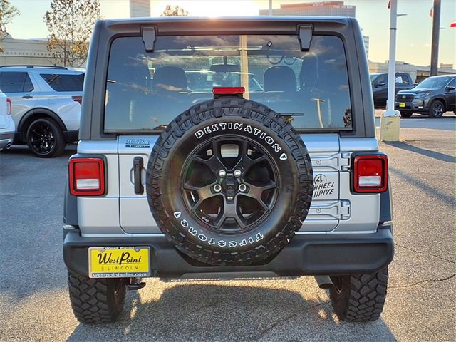 Used 2022 Jeep Wrangler Willys image 24