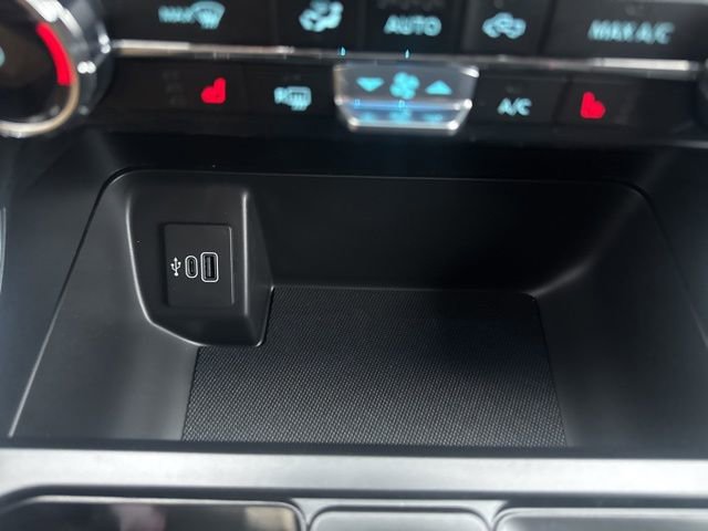 New 2026 Ford F150 XLT w/ Equipment Group 302A MID image 37