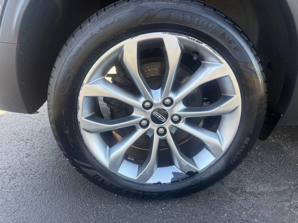 Used 2017 Lincoln MKC Select w/ Select Plus Package AWD/4WD image 43