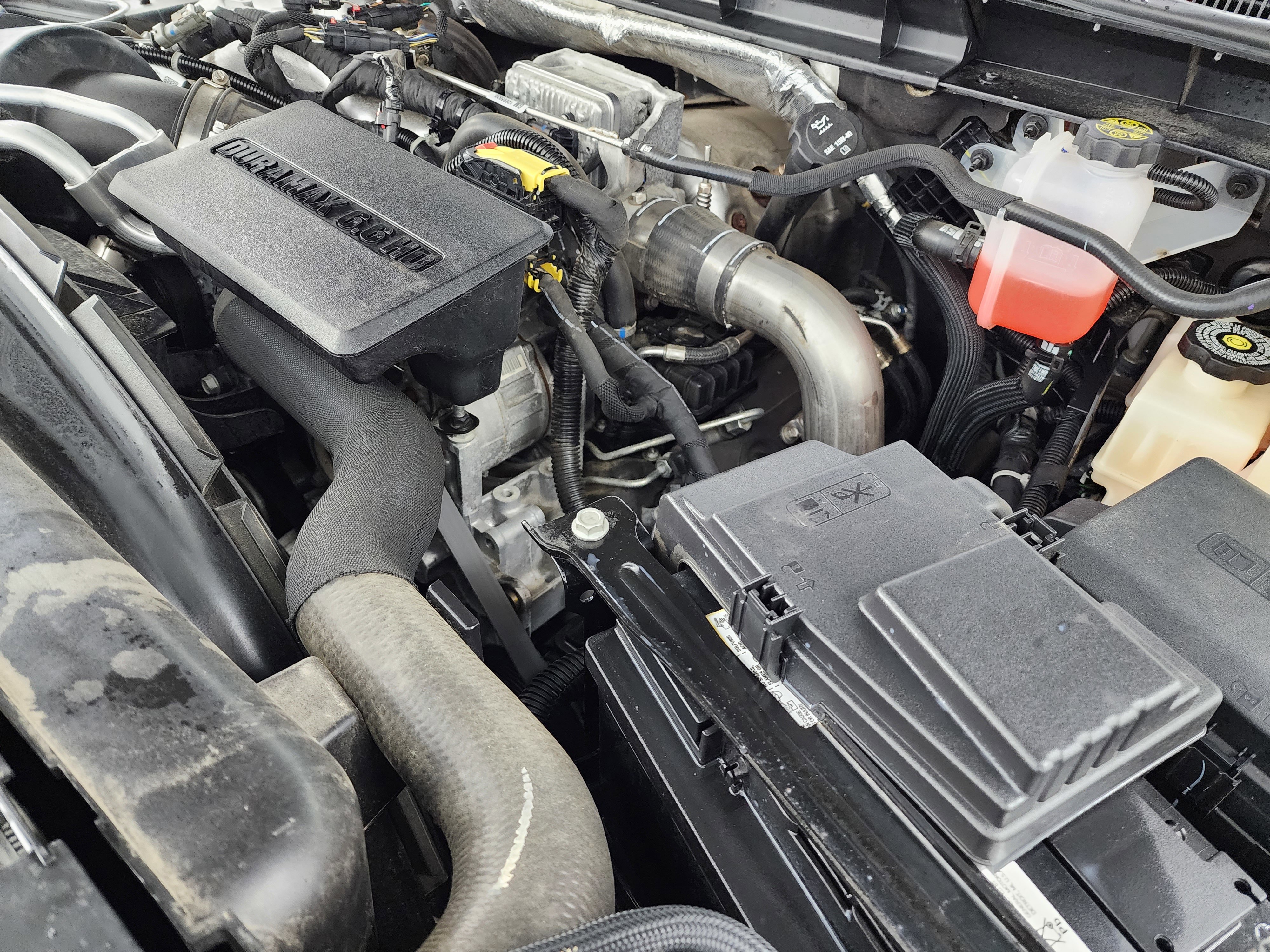 Used 2022 GMC Sierra 2500 SLT w/ SLT Convenience Package image 19