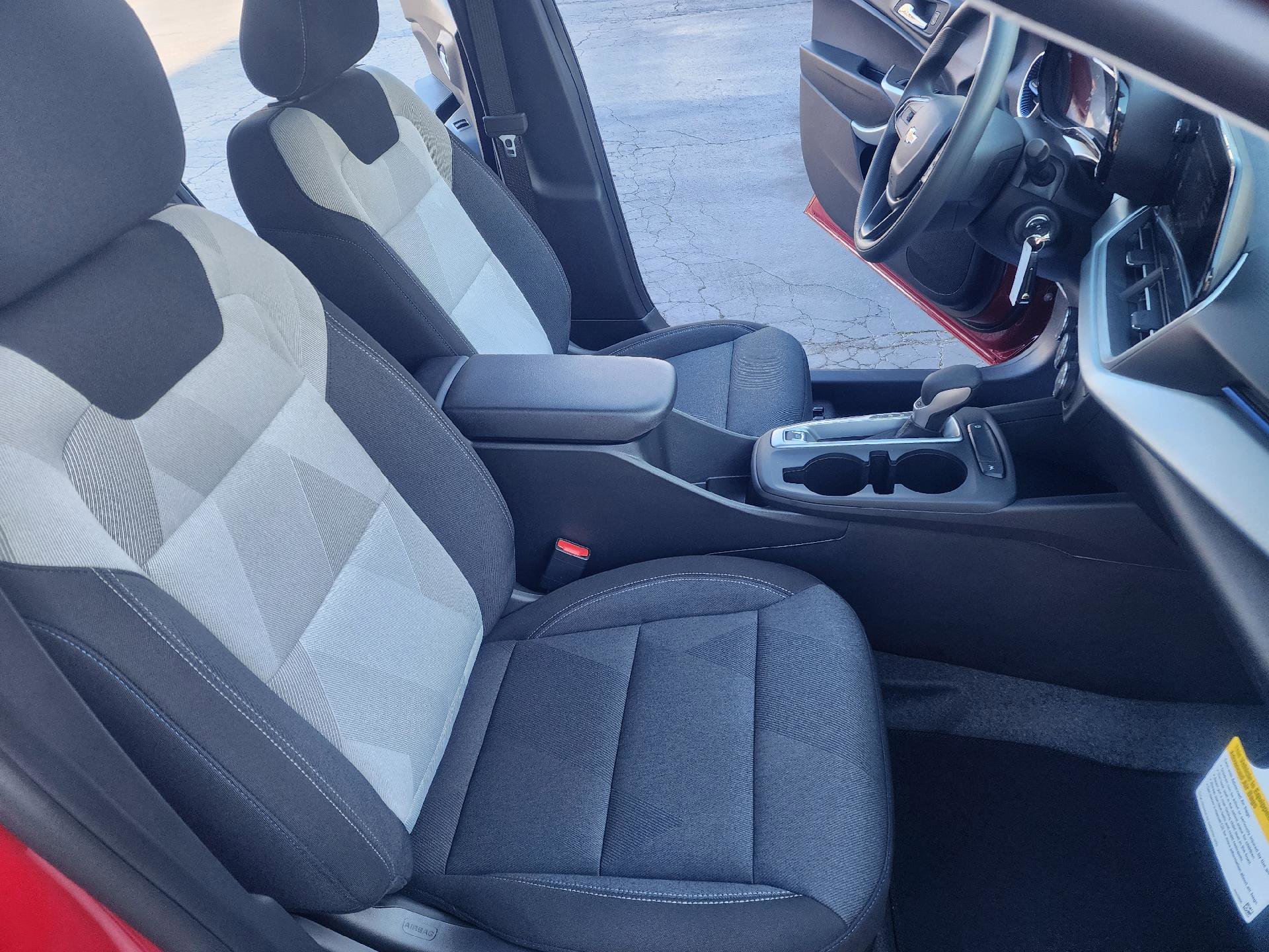 New 2026 Chevrolet Trax LS image 11