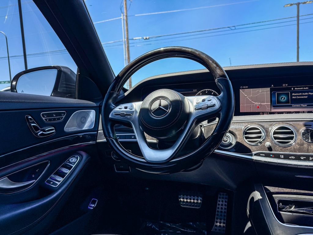 Used 2019 Mercedes-Benz S 560 Sedan image 17