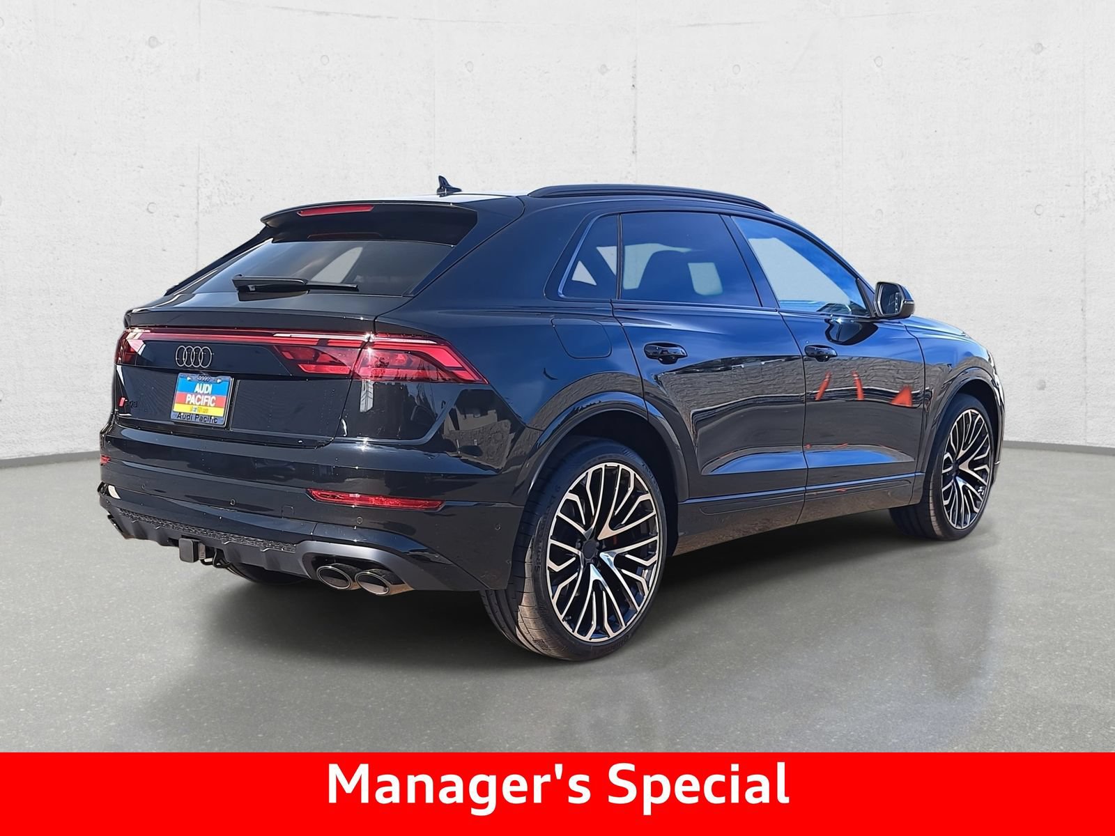 New 2026 Audi SQ8 Prestige AWD/4WD image 5