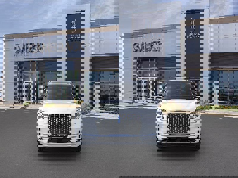 New 2024 Lincoln Corsair Grand Touring w/ Equipment Group 302A image 6