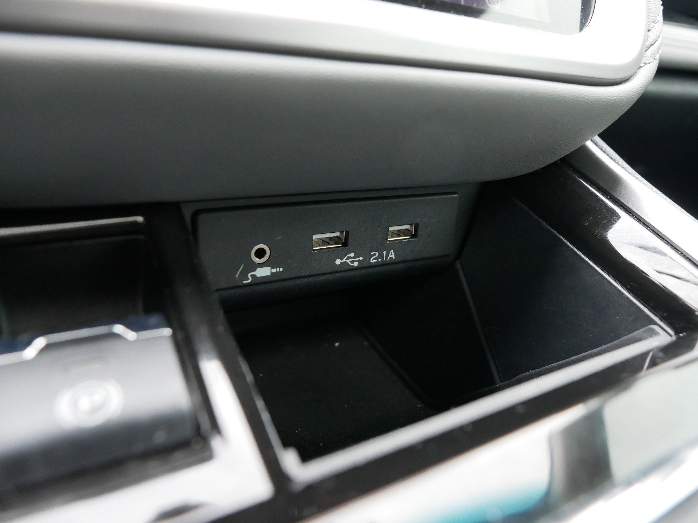 Used 2022 Subaru Legacy Limited XT w/ Popular Package #3 image 33