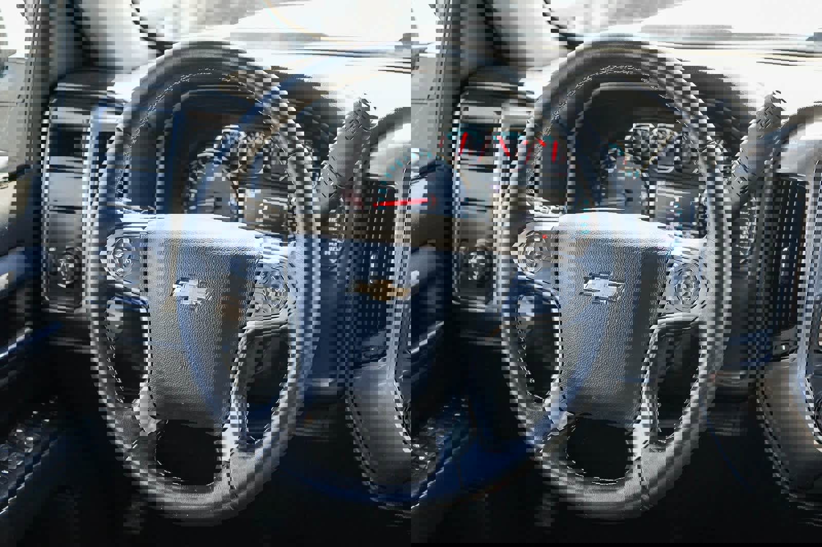 Used 2019 Chevrolet Silverado 1500 LT image 13