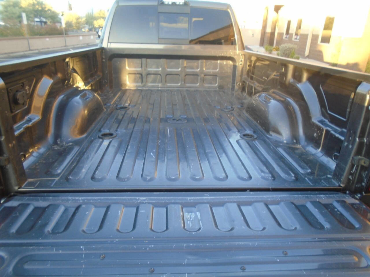 Used 2021 RAM 3500 Laramie w/ Night Edition image 33