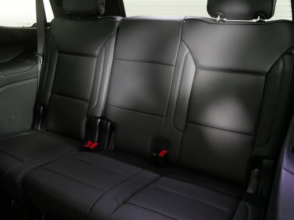 Used 2024 GMC Yukon Denali AWD/4WD image 22