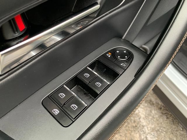 Used 2024 MAZDA CX-90 3.3 Turbo w/ Premium Package image 25