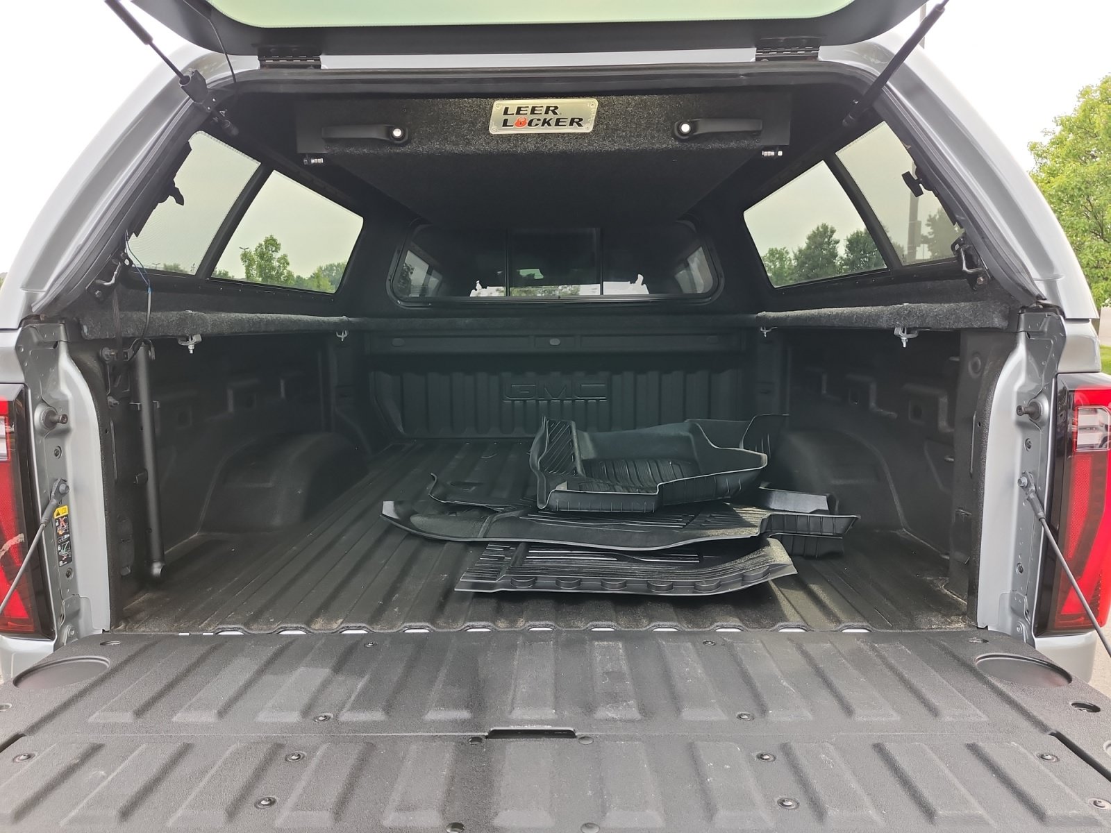 Used 2025 GMC Sierra 2500 Denali Ultimate w/ Max Trailering Package AWD/4WD image 30