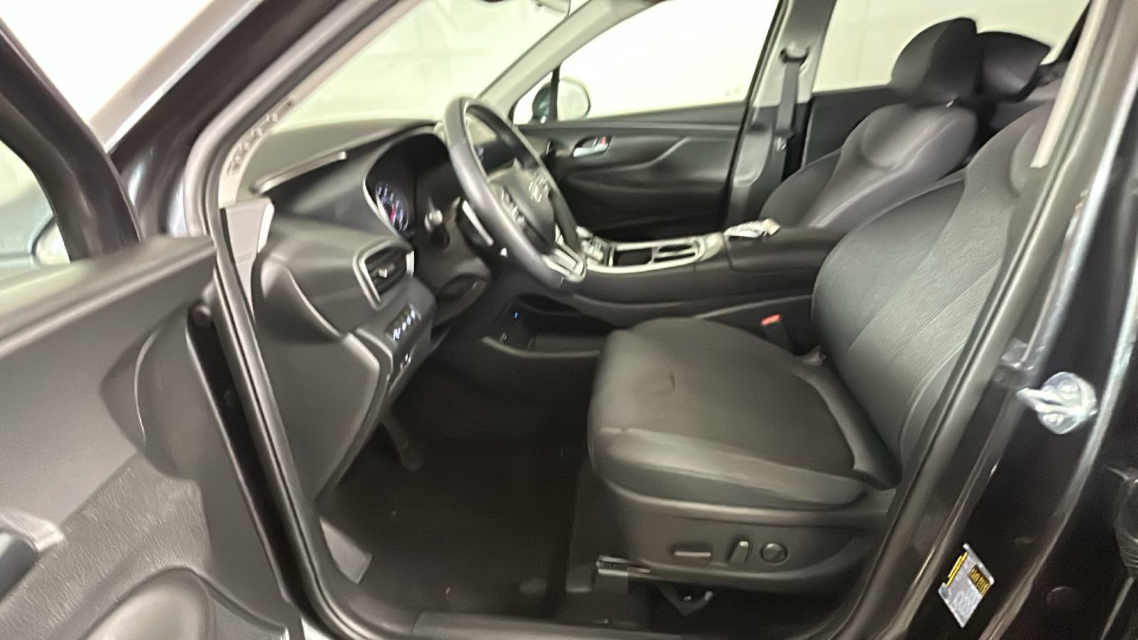 Certified 2023 Hyundai Santa Fe SEL FWD image 15