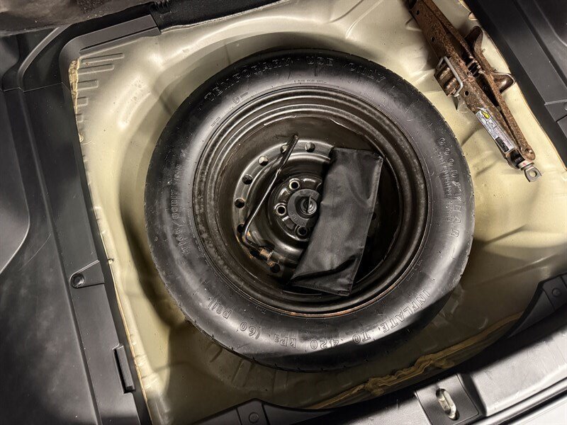 Used 2012 Honda CR-V EX-L image 24