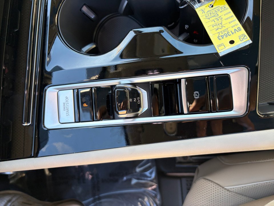 New 2026 Volkswagen Atlas SEL Premium R-Line image 18