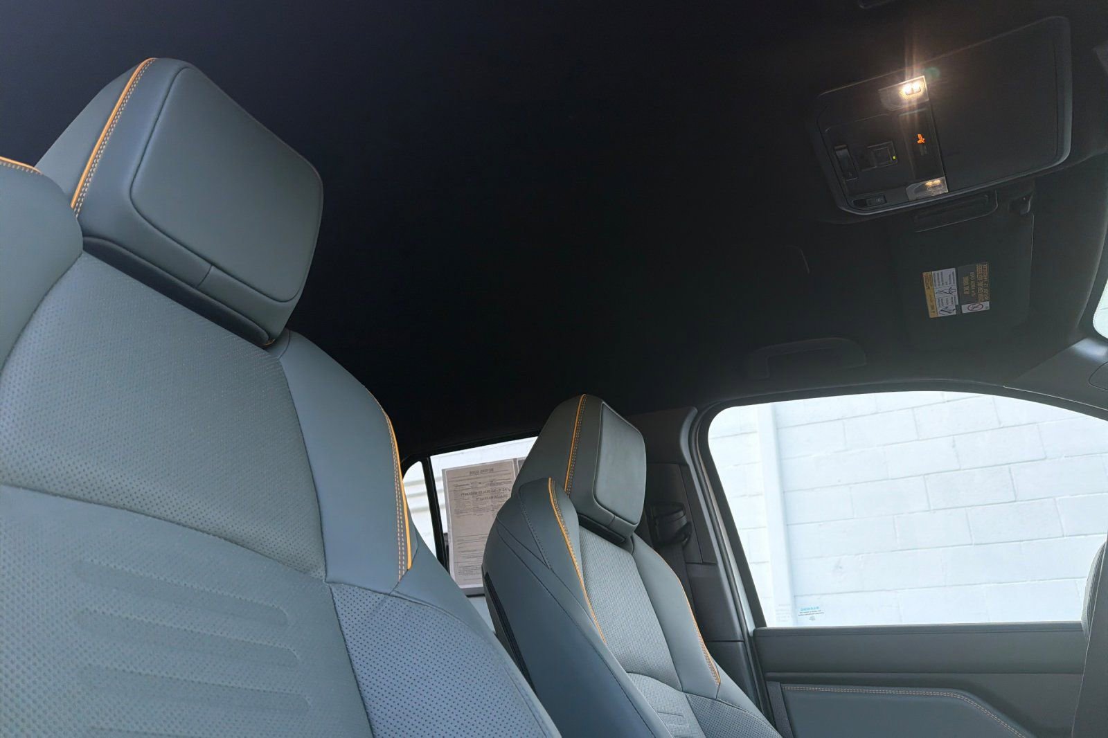 Used 2025 Toyota 4Runner Trailhunter image 17