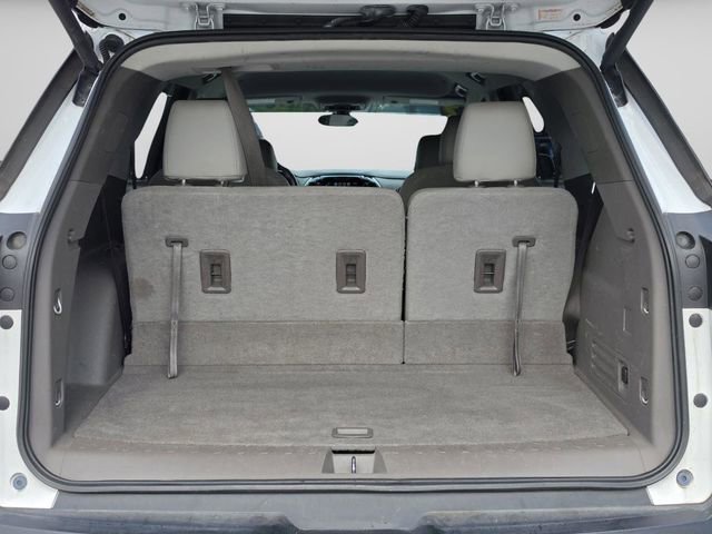 Used 2019 Chevrolet Traverse LT FWD image 13