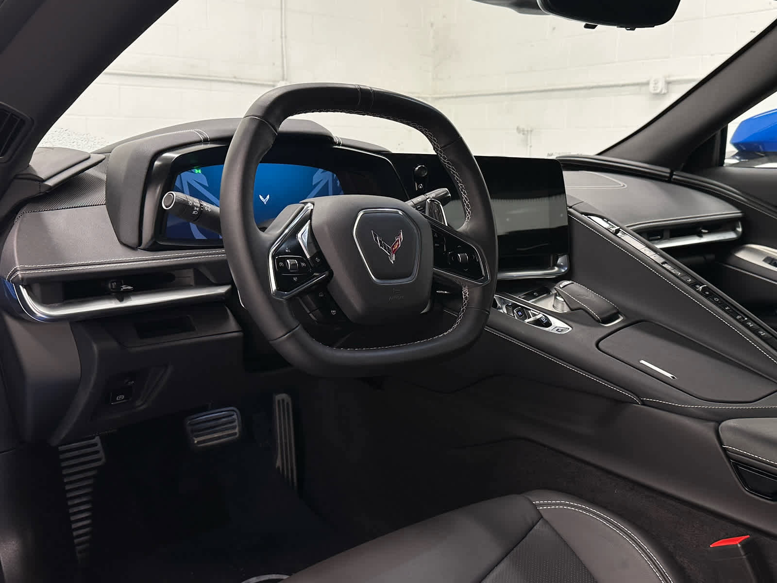 Used 2024 Chevrolet Corvette Stingray Coupe w/ Battery Protection Package image 10