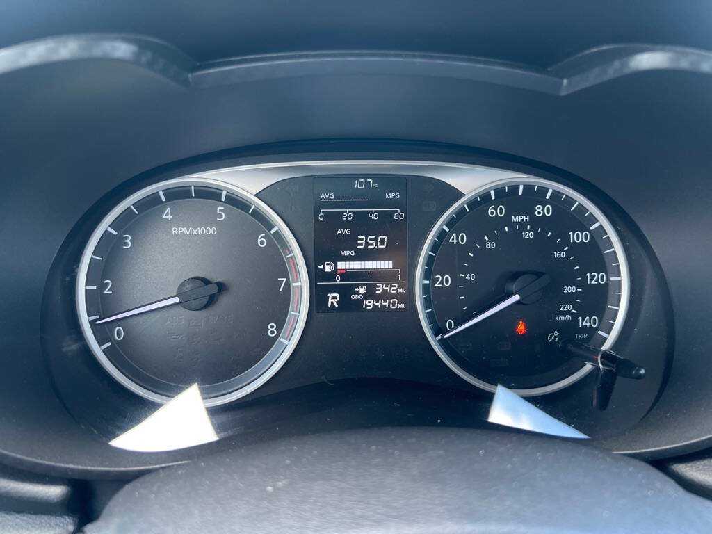 Used 2025 Nissan Versa S w/ Trunk Package FWD image 20