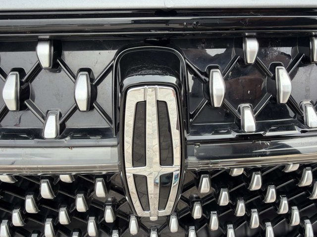 Certified 2024 Lincoln Nautilus Premier AWD/4WD image 8