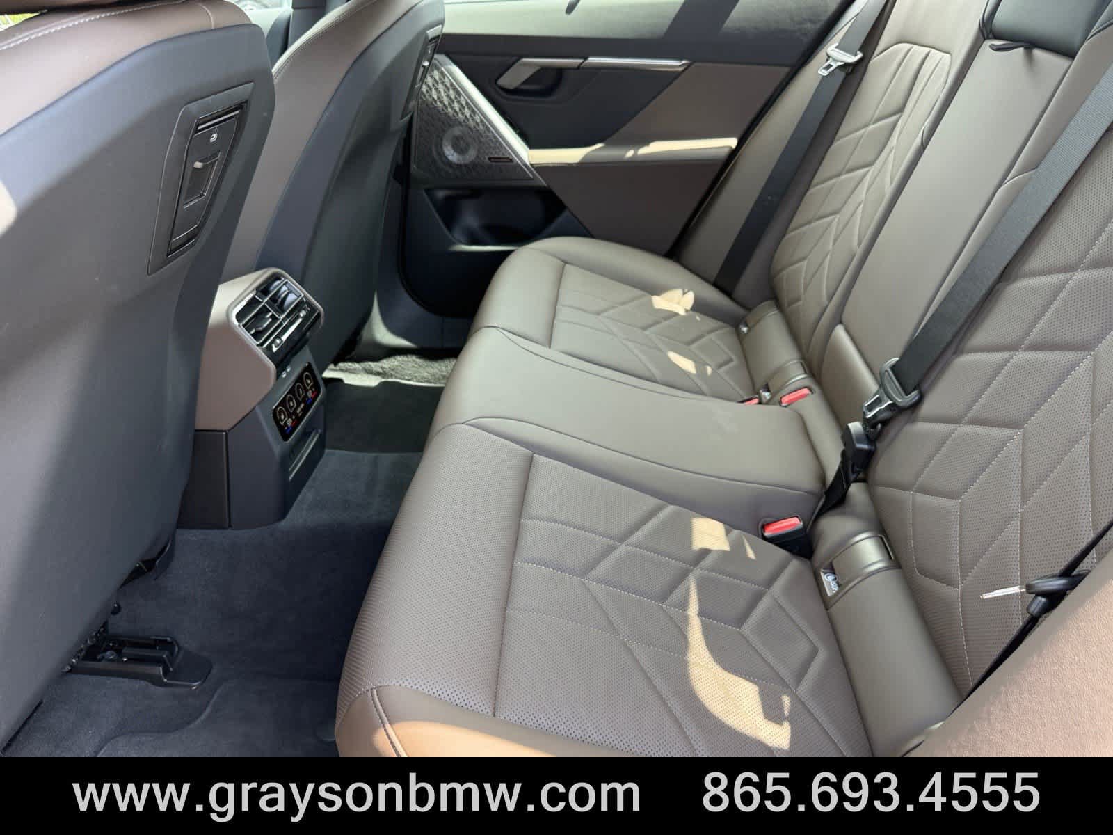 Used 2026 BMW 540i xDrive w/ Executive Package AWD/4WD image 18