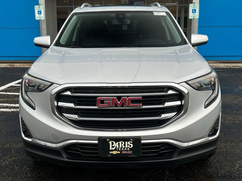 Used 2021 GMC Terrain SLT FWD image 2
