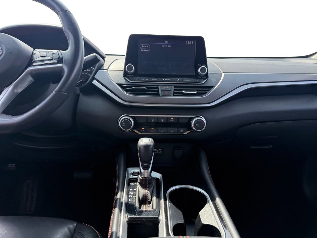 Used 2024 Nissan Altima 2.5 SR image 11