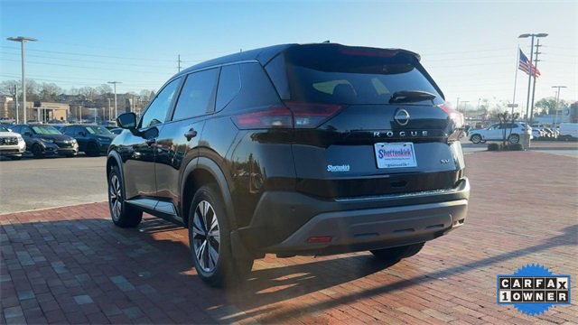 Used 2023 Nissan Rogue SV image 9