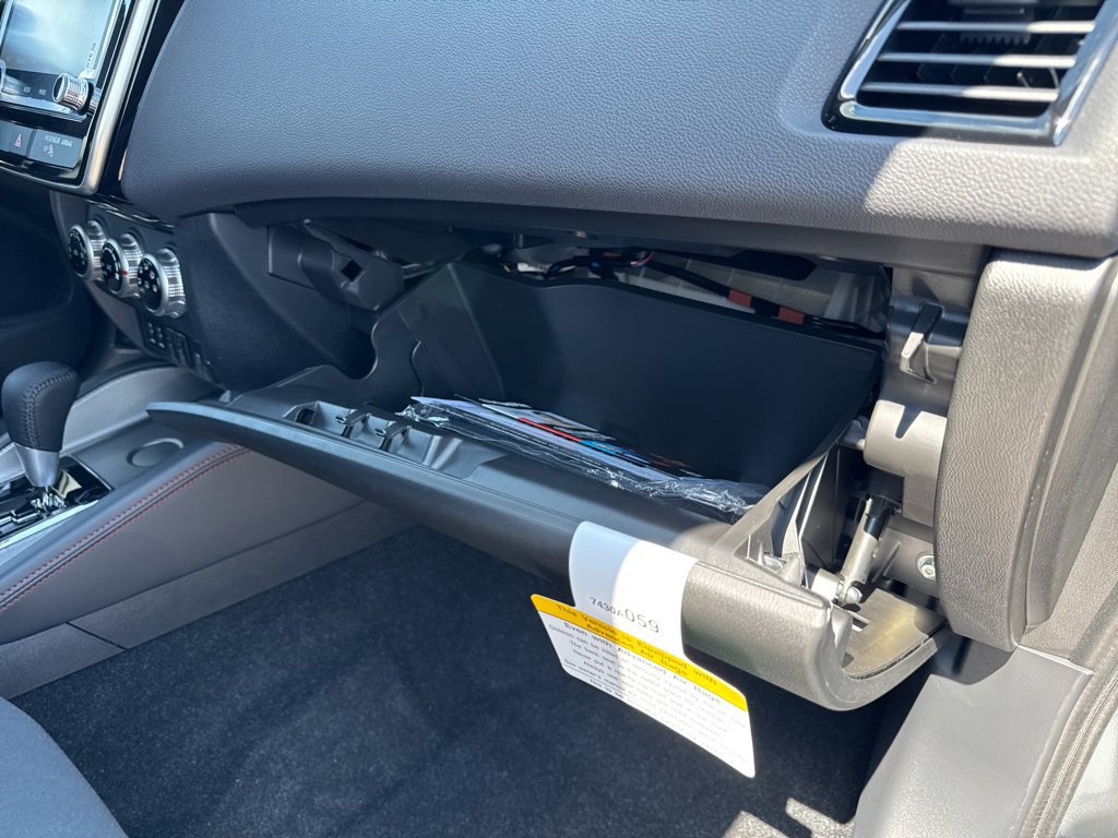 New 2027 Mitsubishi Outlander Sport SE FWD image 18