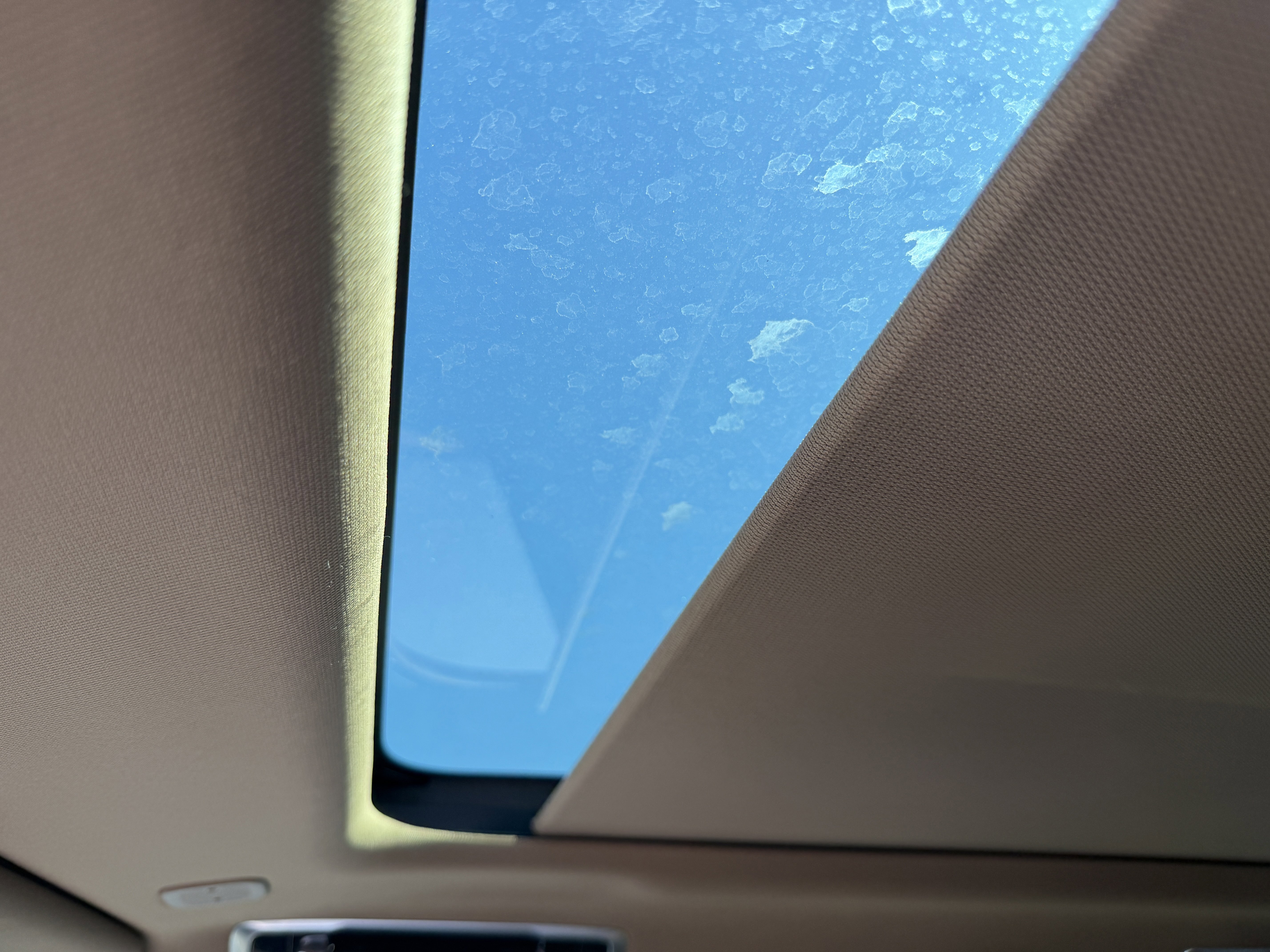 Used 2023 Land Rover Range Rover Sport SE Dynamic image 22