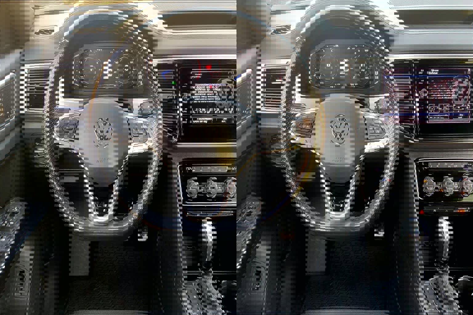 Used 2020 Volkswagen Atlas Cross Sport SEL Premium R-Line image 6