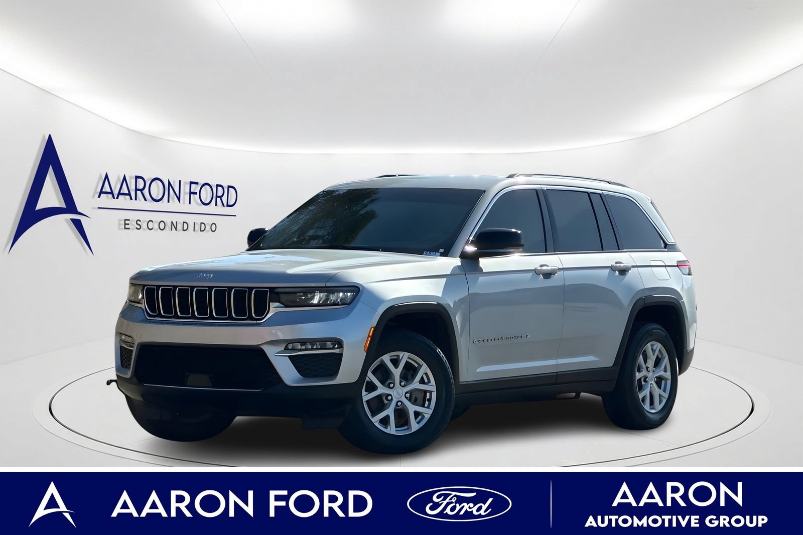 Used 2023 Jeep Grand Cherokee Limited w/ Trailer Tow Prep Group (B)