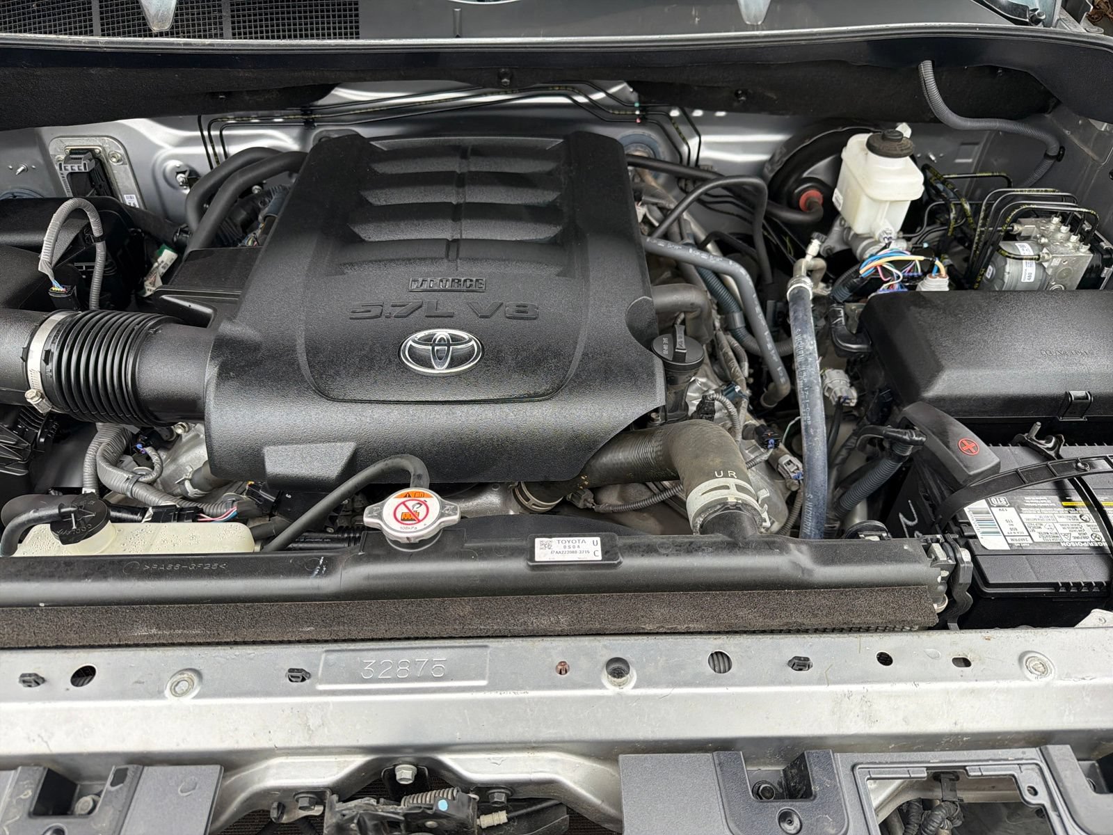 Used 2020 Toyota Tundra SR5 w/ SR5 Convenience Package AWD/4WD image 24