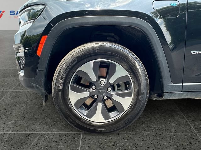 Used 2024 Jeep Grand Cherokee Limited 4xe AWD/4WD image 14