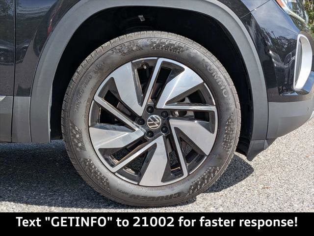 Used 2024 Volkswagen Atlas SEL AWD/4WD image 13