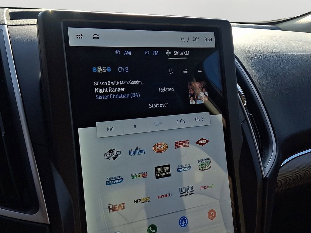 Used 2021 Ford Edge SEL w/ Convenience Package image 18