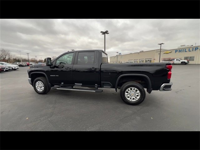 Certified 2023 Chevrolet Silverado 2500 LT w/ Convenience Package image 5