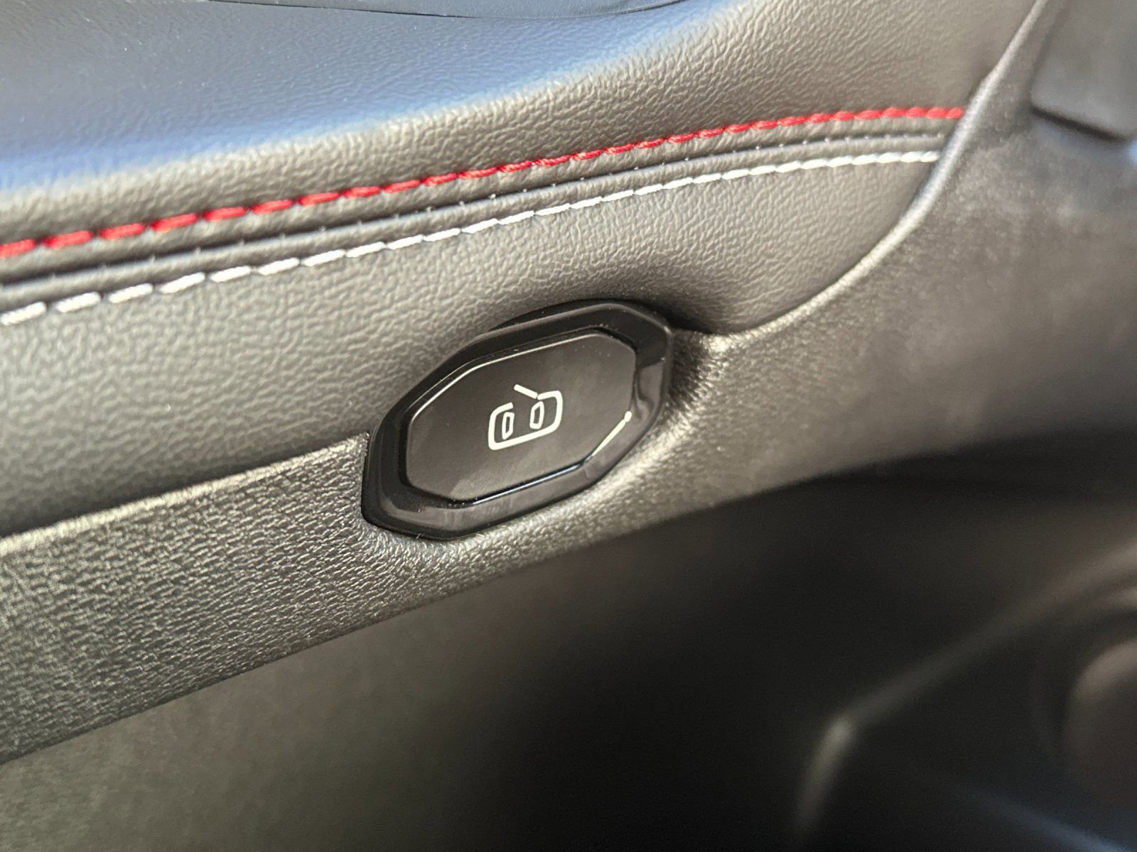 New 2026 Dodge Charger R/T AWD/4WD image 25