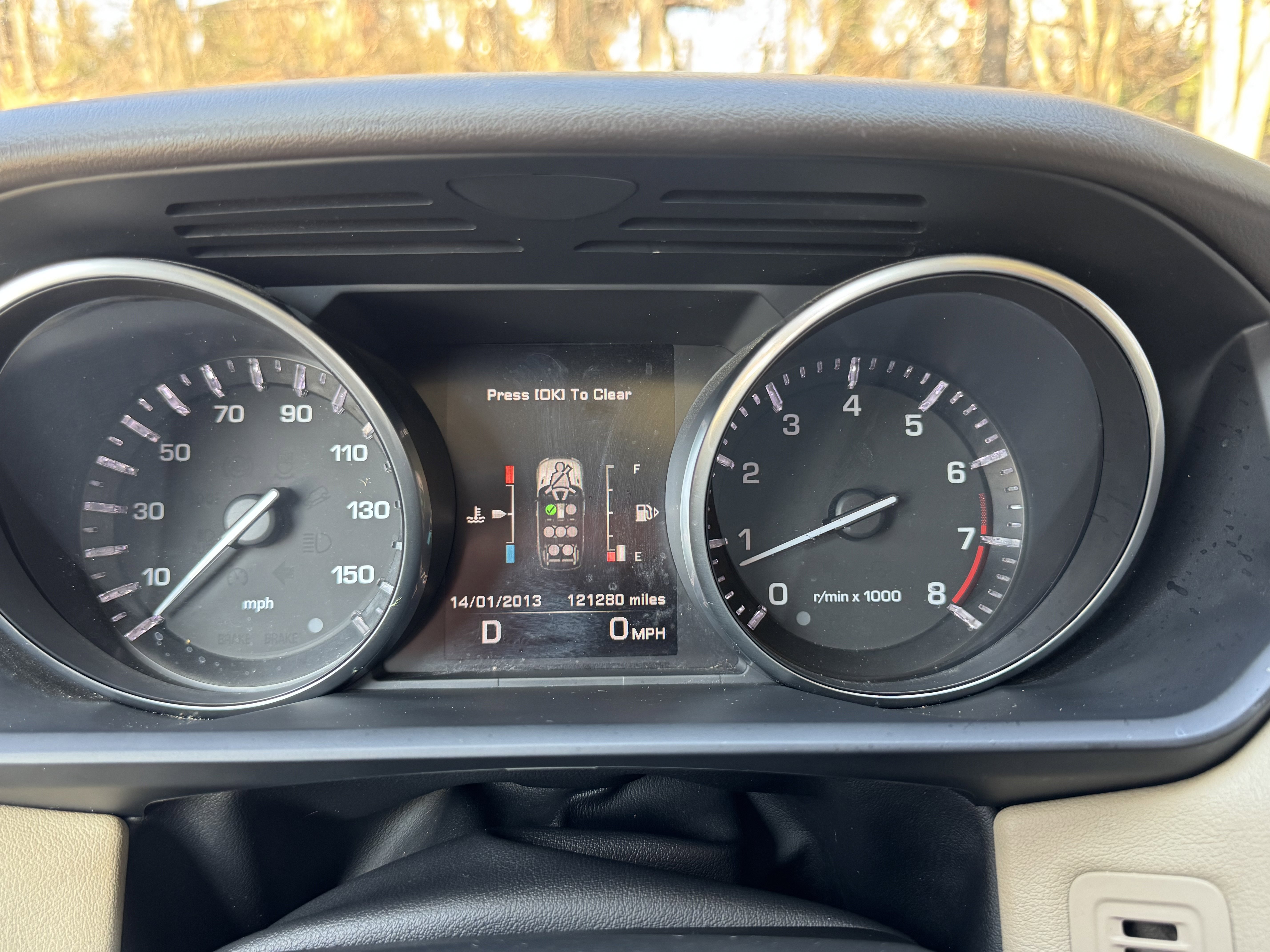 Used 2014 Land Rover Range Rover Sport HSE image 36