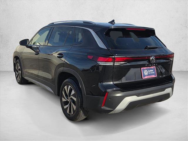 Used 2025 Volkswagen Tiguan S image 8