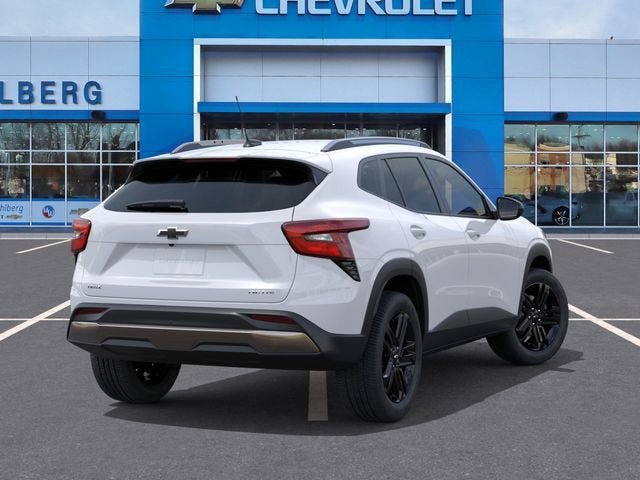 New 2026 Chevrolet Trax ACTIV w/ Sunroof Package FWD image 4