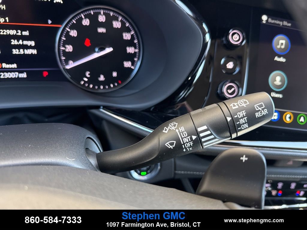 Used 2023 Buick Envision Avenir AWD/4WD image 19