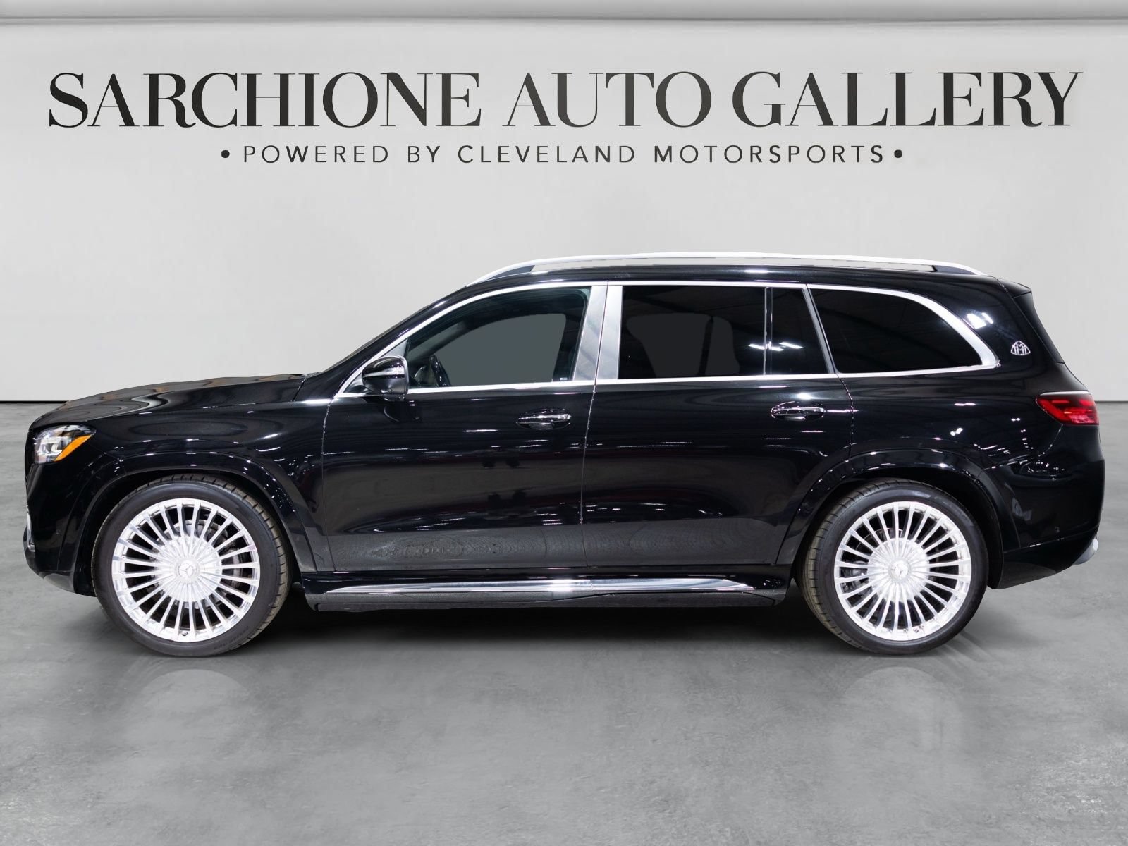 Used 2025 Mercedes-Benz Maybach GLS 600 4MATIC image 3