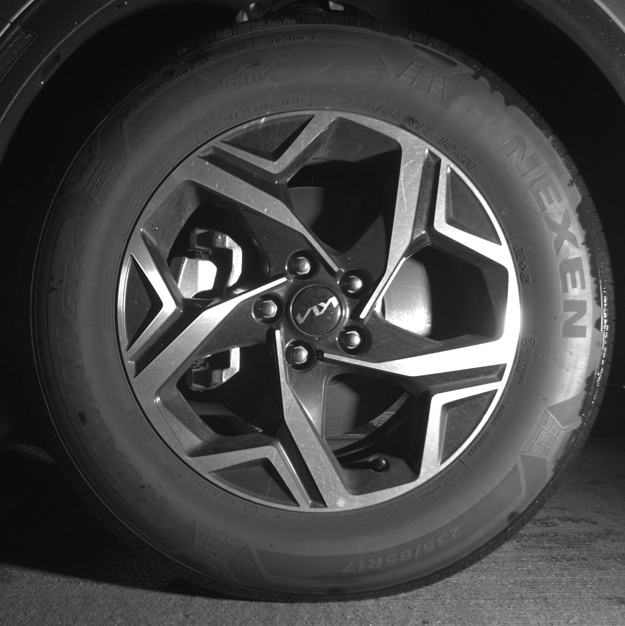 Used 2025 Kia Sportage LX image 12