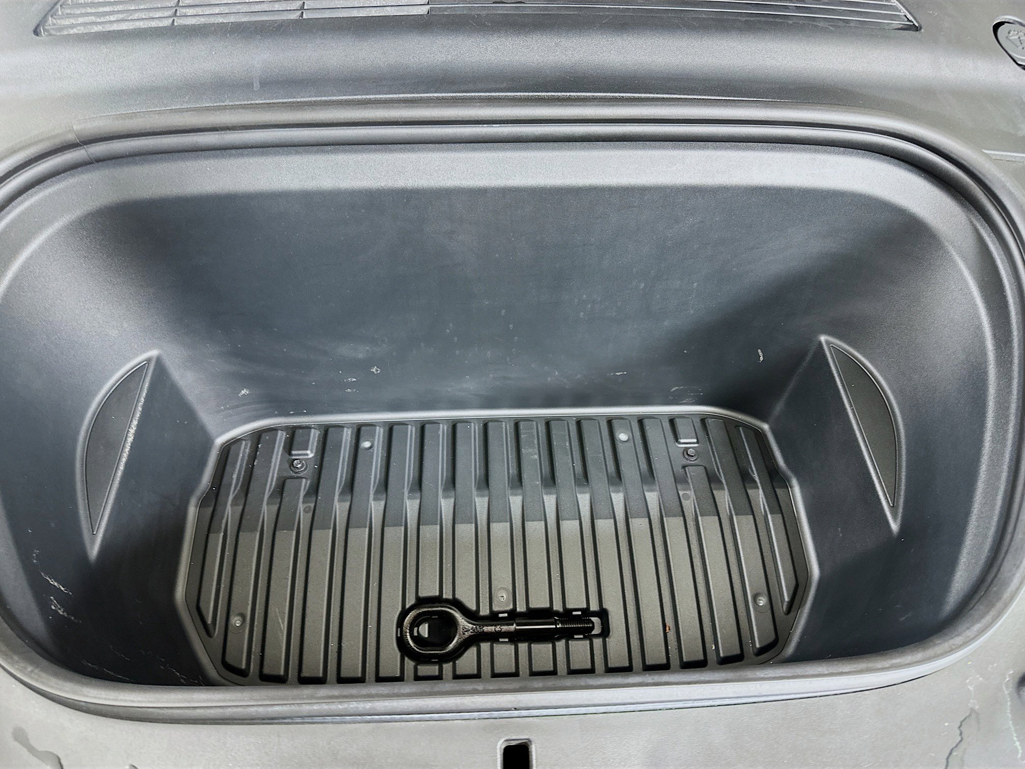 Used 2021 Tesla Model Y Long Range image 33