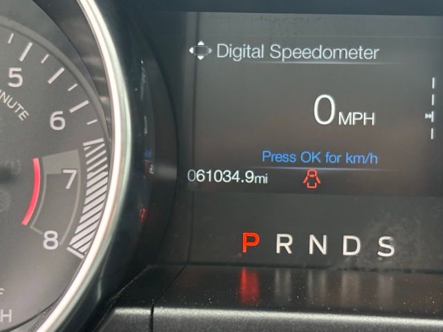 Used 2022 Ford Mustang Premium RWD image 4