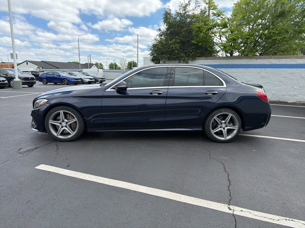 Used 2017 Mercedes-Benz C 300 4MATIC Sedan image 2